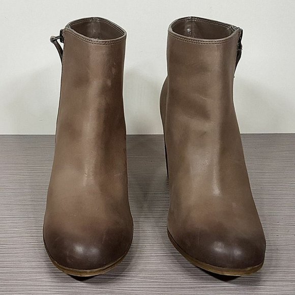 BP. 'Trolley' Ankle Bootie, Taupe Leather, Womens Size 5.5 & 7.5 - Picture 2 of 9